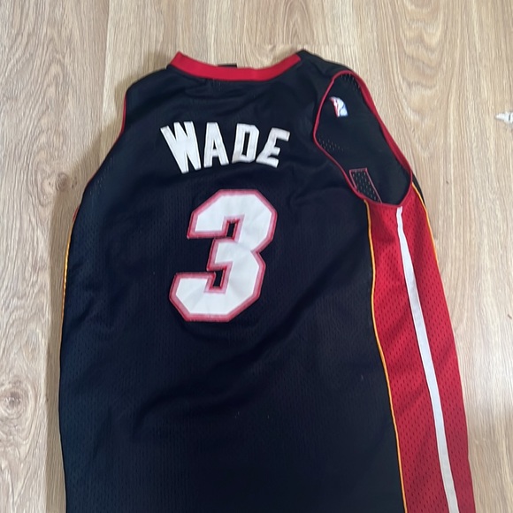 Vintage 2000’s D Wade jersey - Picture 2 of 8